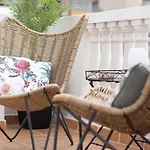 El Atico De Concha Apartment *